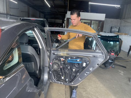 Honda - Tuesday morning job Honda , Sonata passenger window Honda - Tuesday morning job Honda , Sonata passenger window