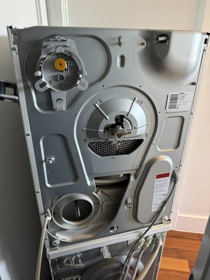 Miele Dryer’s belt replacement - The electric Miele dryer’s drum didn’t spin. After the diagnosis, it was clear that the belt needed to be replaced. Miele Dryer’s belt replacement - The electric Miele dryer’s drum didn’t spin. After the diagnosis, it was clear that the belt needed to be replaced.