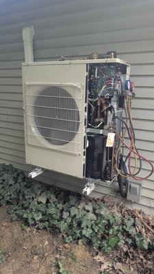 Central Furnace / AC , Mitsubishi Mini Split Heat Pumps - We are a 15 year old Residential / Commercial Heating and Cooling company based in Buffalo, NY. We pride ourselves on being a one stop shop for all your heating and cooling needs. We work hard to provide premium HVAC service to all of our clients. Our goal is to provide the highest quality design and installation services, on your schedule, within your budget, alongside outstanding customer service. We offer valuable money saving service and maintenance contracts, and guarantee to beat any one else's quote. It's no wonder we have a 5 star rating on Google!
We serve heating and coolings needs of Clarence, Amherst, Tonawanda, North Tonawanda, Cheektowaga, Kenmore, Buffalo, Lancaster, Lackawanna, West Seneca, Niagara Falls, and all the rest of Erie County without breaking anyone's bank. We promise to never upsell service or equipment and to always be there when you need it the most. Central Furnace / AC , Mitsubishi Mini Split Heat Pumps - We are a 15 year old Residential / Commercial Heating and Cooling company based in Buffalo, NY. We pride ourselves on being a one stop shop for all your heating and cooling needs. We work hard to provide premium HVAC service to all of our clients. Our goal is to provide the highest quality design and installation services, on your schedule, within your budget, alongside outstanding customer service. We offer valuable money saving service and maintenance contracts, and guarantee to beat any one else's quote. It's no wonder we have a 5 star rating on Google!
We serve heating and coolings needs of Clarence, Amherst, Tonawanda, North Tonawanda, Cheektowaga, Kenmore, Buffalo, Lancaster, Lackawanna, West Seneca, Niagara Falls, and all the rest of Erie County without breaking anyone's bank. We promise to never upsell service or equipment and to always be there when you need it the most.