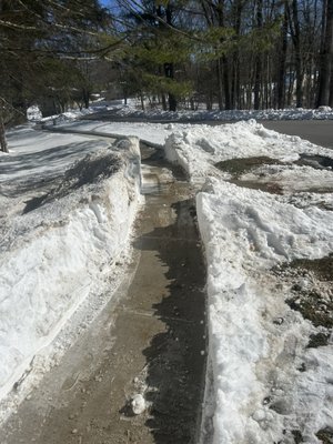 Sidewalk and walkway snow removal - Here’s some work doing residential and commercial sidewalks for snow removal Sidewalk and walkway snow removal - Here’s some work doing residential and commercial sidewalks for snow removal