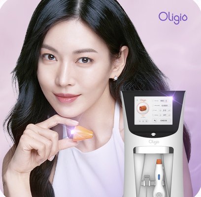 Skin Tightening Oligio X - Oligio X is an advanced non-invasive skin tightening treatment designed to improve skin elasticity and firmness. Using high-frequency energy, it gently heats the deeper layers of the skin to stimulate collagen production and restore a more lifted, youthful appearance.
This treatment is ideal for clients experiencing mild to moderate skin laxity, especially around the jawline, cheeks, and neck. With minimal discomfort and no downtime, Oligio X delivers natural-looking results while maintaining the skin’s overall health and glow.
Each session is customized based on your skin condition to achieve the best possible outcome.
Oligio X represents the latest generation of Korean skin tightening technology—often referred to as the “Korean Thermage.” It allows you to experience cutting-edge lifting treatments with enhanced comfort and safety.
Widely known as one of the beauty secrets used by Korean celebrities, this advanced treatment helps maintain a naturally youthful, firm, and refined appearance—without looking overdone. Skin Tightening Oligio X - Oligio X is an advanced non-invasive skin tightening treatment designed to improve skin elasticity and firmness. Using high-frequency energy, it gently heats the deeper layers of the skin to stimulate collagen production and restore a more lifted, youthful appearance.
This treatment is ideal for clients experiencing mild to moderate skin laxity, especially around the jawline, cheeks, and neck. With minimal discomfort and no downtime, Oligio X delivers natural-looking results while maintaining the skin’s overall health and glow.
Each session is customized based on your skin condition to achieve the best possible outcome.
Oligio X represents the latest generation of Korean skin tightening technology—often referred to as the “Korean Thermage.” It allows you to experience cutting-edge lifting treatments with enhanced comfort and safety.
Widely known as one of the beauty secrets used by Korean celebrities, this advanced treatment helps maintain a naturally youthful, firm, and refined appearance—without looking overdone.