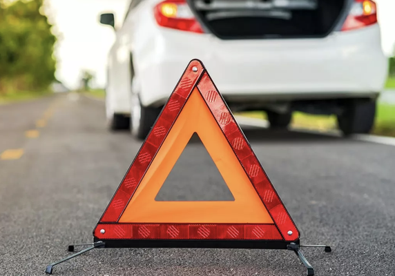 Emergency Roadside Assistance - Affordable, quick, and reliable 24/7 roadside assistance! From car lockouts,
tire changes with spare, tire inflation, battery jump starts, to gas refills - We got you covered!