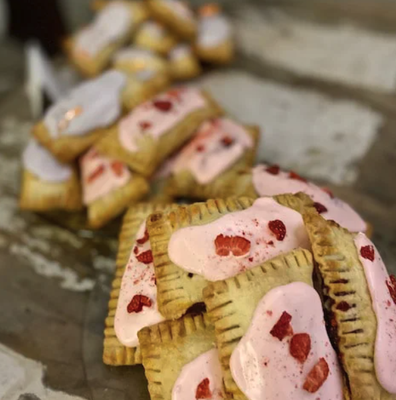 Catering / Events - We’re known for high-quality interesting pastries and kind people behind the counter. Don’t miss our famous fruit pockets with creative pairings like raspberry prickly pear or brown sugar date.
