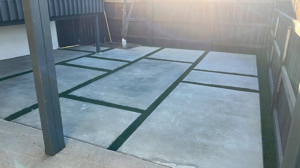 Concrete Steppers - This project was demoed, prepped & finished in a week.