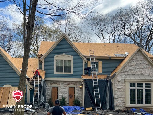 Residential Roof Replacement - A roof replacement we completed in 2023 using the Owens Corning roofing system in Sand Dune. Our skilled team meticulously removed the old roof and installed the new system to perfection. The finished result not only looks beautiful but also provides exceptional protection for the home. When it comes to roof replacements, trust our team's expertise and premium materials for a job well done. Get in touch with us today to schedule your consultation! Residential Roof Replacement - A roof replacement we completed in 2023 using the Owens Corning roofing system in Sand Dune. Our skilled team meticulously removed the old roof and installed the new system to perfection. The finished result not only looks beautiful but also provides exceptional protection for the home. When it comes to roof replacements, trust our team's expertise and premium materials for a job well done. Get in touch with us today to schedule your consultation!