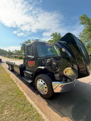 "The Best" called The Best - Two rollback tow trucks needed fresh windshields, and Five Star Glass Services delivered top-tier replacements with precision and speed. Known for their reliability, these trucks now have crystal-clear, durable glass ready for the road. Richard's Wrecker service is known to be "The Best"—and we make sure they stay that way! "The Best" called The Best - Two rollback tow trucks needed fresh windshields, and Five Star Glass Services delivered top-tier replacements with precision and speed. Known for their reliability, these trucks now have crystal-clear, durable glass ready for the road. Richard's Wrecker service is known to be "The Best"—and we make sure they stay that way!