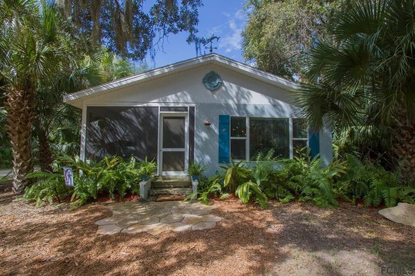 Don't Have An RV? Stay With Us In Our Cozy Cabin! - Pet friendly vacation rental! Stay with us!