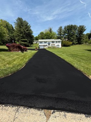 Residential asphalt maintenance in Exton PA. - We use high-quality asphalt sealer called (CTU) Coal Tar Ultra for residential & commercial size jobs. In these pictures you can see a before and after of the driveway that has been maintenance properly and professionally that included. Power cleaning, Straight edges, Hot-tar Crackfilled, double coating of (CTU) Coal Tar Ultra.