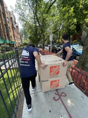 Moving Chicago - Using Right Equipment makes process easier, faster and smoother. Moving Chicago - Using Right Equipment makes process easier, faster and smoother.