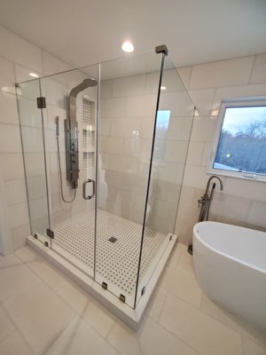 Glass Installations - We Specialize On Shower Door Installation, Call For Free Estimate!