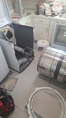 Dryer / Washer - I repair all major laundry appliances — from everyday models to high-end washers and dryers.
I specialize in washer repair, dryer repair, stackable unit repair, and laundry appliance diagnostics.
If your unit isn’t spinning, draining, heating, tumbling, making noise, leaking water, or showing error codes — I’ll find the exact cause and fix it properly.
Fast diagnostics, honest pricing, and reliable same-week service.
Clear communication, professional workmanship, and long-lasting results.
Your laundry appliances restored to peak performance — quickly, accurately, and with care. Dryer / Washer - I repair all major laundry appliances — from everyday models to high-end washers and dryers.
I specialize in washer repair, dryer repair, stackable unit repair, and laundry appliance diagnostics.
If your unit isn’t spinning, draining, heating, tumbling, making noise, leaking water, or showing error codes — I’ll find the exact cause and fix it properly.
Fast diagnostics, honest pricing, and reliable same-week service.
Clear communication, professional workmanship, and long-lasting results.
Your laundry appliances restored to peak performance — quickly, accurately, and with care.