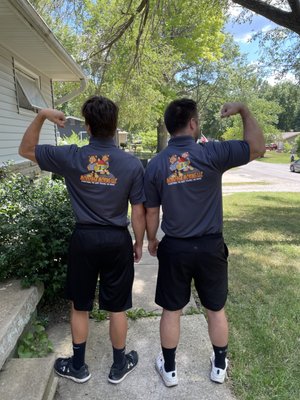 House Moving - Are you, your family members, or friends moving any time soon? Hire the hardest, nicest, and fastest workers for your stress free move! Here at Movefasa, our main priority is to make sure that the customer is always happy! Go ahead and schedule your move today!