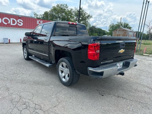 2015 Chevy Sliverado - This Silverado came in with damage to the rear driver quarter panel. The team was able to bring it back to its prestige look. 2015 Chevy Sliverado - This Silverado came in with damage to the rear driver quarter panel. The team was able to bring it back to its prestige look.