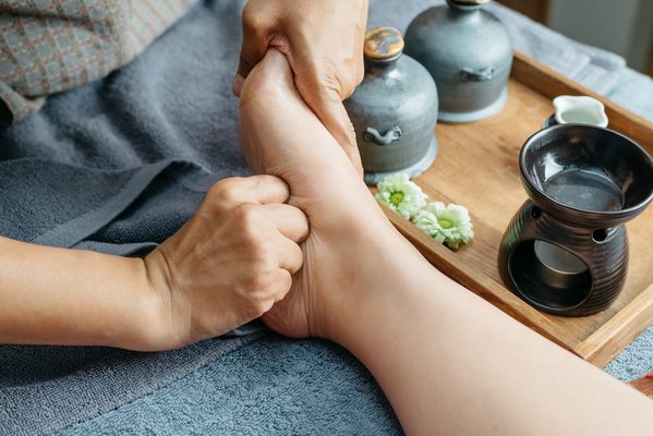 THAI FOOT MASSAGE / REFLEXOLOGY - Thai Foot Massage, pressure points along the Sen lines are gently and methodically stimulated to enhance or restore the free flow of energy and Thai foot massage combines the energy healing benefits of reflexology with the benefits of therapeutic massage by incorporating the entire lower leg, knee and foot in the treatment. THAI FOOT MASSAGE / REFLEXOLOGY - Thai Foot Massage, pressure points along the Sen lines are gently and methodically stimulated to enhance or restore the free flow of energy and Thai foot massage combines the energy healing benefits of reflexology with the benefits of therapeutic massage by incorporating the entire lower leg, knee and foot in the treatment.