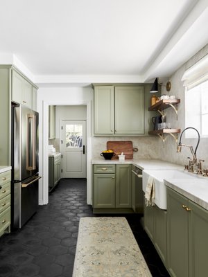Los Felis, CA - Collaboration with Manchen Construction for a project designed by Bobby Berk Home. Los Felis, CA - Collaboration with Manchen Construction for a project designed by Bobby Berk Home.