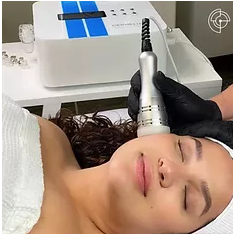 HYDRO FACIAL + OXYGEN + COLLAGEN BOOSTER - HYDRO FACIAL + OXYGEN + CRYO TREATMENT- $220.