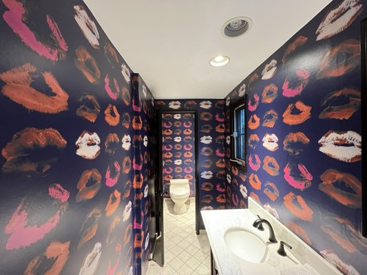 Powder room — Mind The Gap Wallpaper - Powder room — Mind The Gap Wallpaper Powder room — Mind The Gap Wallpaper - Powder room — Mind The Gap Wallpaper