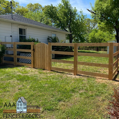 5ft Split Board Rail Fence - This family had a beautiful farmland and wanted to give their animals a nice place to feel that open fresh air!