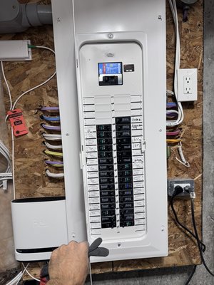 Change panel breaker 100A - 200A - Owner of the property wants to finish the basement and there wasn’t enough room to add any extra breaker in the panel
They ask us to upgrade Panel from 100A to 200A Change panel breaker 100A - 200A - Owner of the property wants to finish the basement and there wasn’t enough room to add any extra breaker in the panel
They ask us to upgrade Panel from 100A to 200A