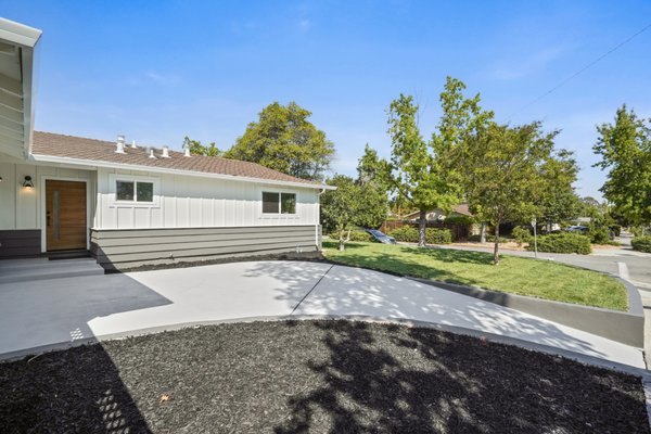 Los Gatos (Full Modern Transformation) - Los Gatos (Full Modern Transformation) Los Gatos (Full Modern Transformation) - Los Gatos (Full Modern Transformation)