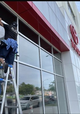 Commercial Window Washing Inside and Outside - This window washing service was done for Chicago Northside Toyota. They requested our service for the Inside and the outside of their building. They really like their service done and kept continuing calling us. Commercial Window Washing Inside and Outside - This window washing service was done for Chicago Northside Toyota. They requested our service for the Inside and the outside of their building. They really like their service done and kept continuing calling us.