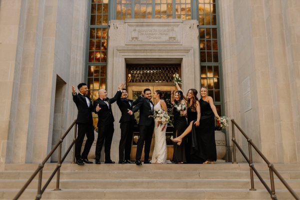 WEDDING PHOTOGRAPHY - CAPTURING YOUR BIG DAY!
It's the best day of your life.
We have the package that fits your Budget.
Ask us if we have any promotional Wedding Packages.