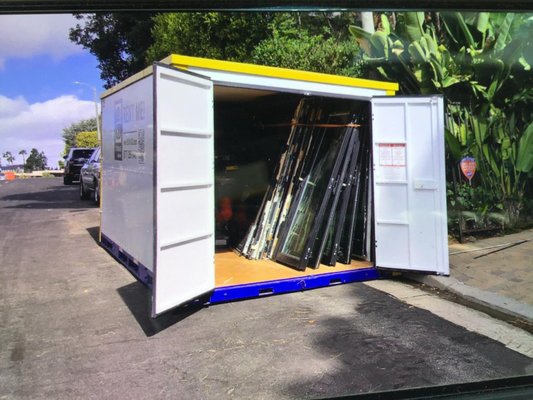 12' x 8' Portable Storage Units - Our 12' x 8' portable storage units are an equivalent to a 10' x 10' storage units in a traditional self storage facility. The main difference is this storage unit comes to you, does not require a truck rental, loading ramps or loading/unloading twice!