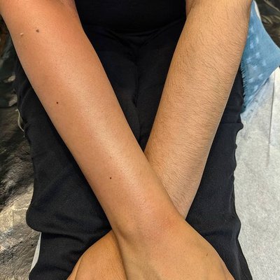 Brow Waxing - Help bring out the natural features of your face with a brow wax and tint! A brow wax and tint is $30 and takes up to 30 min. Trust me to enhance the beautiful brows you already have!