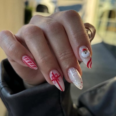 Christmas design - Holiday nails done the chic way. A clean, winter-inspired set with subtle festive accents ,perfect for Christmas celebrations, cozy nights, and everything in between Christmas design - Holiday nails done the chic way. A clean, winter-inspired set with subtle festive accents ,perfect for Christmas celebrations, cozy nights, and everything in between