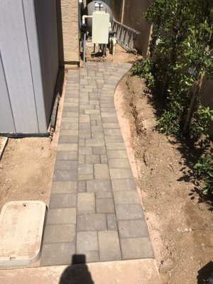 Garcia landscaping - Se realizan todo tipo de trabajo en su jardín desde diseño hasta mejoras en el mismo, se remueve escombro se hace irrigación, instalaciones de timers, etc. Garcia landscaping - Se realizan todo tipo de trabajo en su jardín desde diseño hasta mejoras en el mismo, se remueve escombro se hace irrigación, instalaciones de timers, etc.
