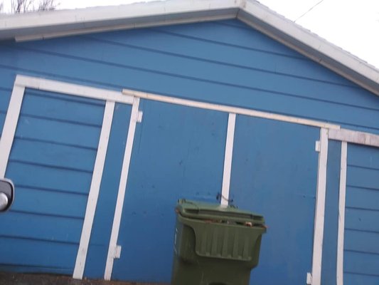 Exterior Painting by a Pro - It's that time of year for Exterior Painting. A fresh coat of paint by a professional can give your home or garage a fresh new look!