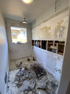 Bathroom Remodel - Bathroom remodel before and after Bathroom Remodel - Bathroom remodel before and after