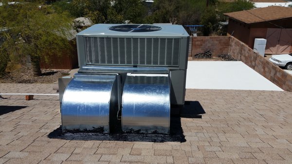 New unit retrofit - This project was a new unit retrofit of a package gas and ac system with new utility runs, duct penetrations, duct work tie ins and unit stand on the roof. Nice clean install to get the customer in their comfort zone..