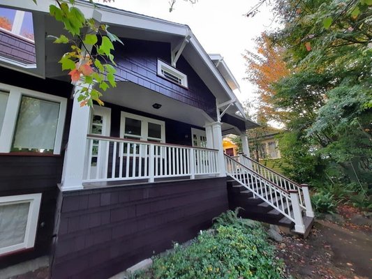 Exterior Painting projects before and after - Before and after photos of exterior painting projects throughout the Seattle area. Exterior Painting projects before and after - Before and after photos of exterior painting projects throughout the Seattle area.