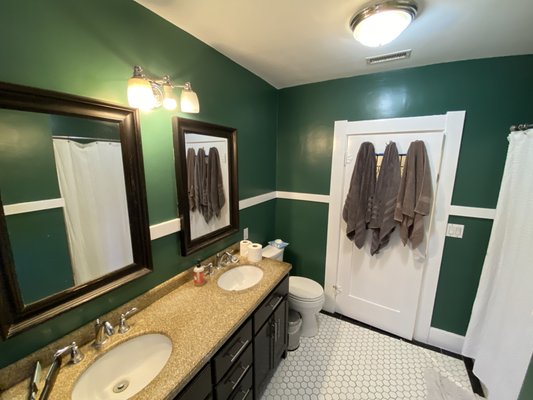 Interior paint - This interior paint was done in fullerton. It was time to upgrade the paint. Interior paint - This interior paint was done in fullerton. It was time to upgrade the paint.