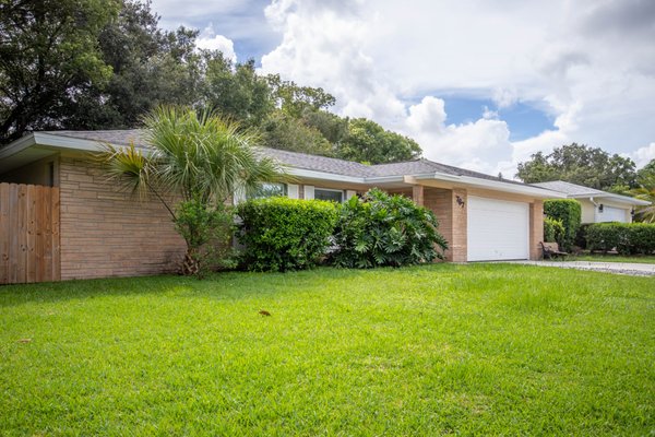 767 FOREST GLEN COURT, MAITLAND, Florida 32751 - Come see this superbly renovated 4/2 in Maitland with no through traffic on a cul-de-sac. For starters, this 4/2 has new roof, windows, sliders and A/C all less then 3 years old. The inside of this home has also been completely updated with gourmet kitchen, granite countertops and all stainless appliances. New wood-look tile has been replaced throughout the living areas in this split-plan home and all bathrooms have been also been remodeled with matching wood cabinetry and granite counter tops. The Primary bedroom continues with an HGTV-like feel with an amazing walk-in shower. The home has a large, lush fenced yard with tropical foliage and plenty of room for outdoor living. This well established neighborhood has a fantastic and highly desired location. See us today! 767 FOREST GLEN COURT, MAITLAND, Florida 32751 - Come see this superbly renovated 4/2 in Maitland with no through traffic on a cul-de-sac. For starters, this 4/2 has new roof, windows, sliders and A/C all less then 3 years old. The inside of this home has also been completely updated with gourmet kitchen, granite countertops and all stainless appliances. New wood-look tile has been replaced throughout the living areas in this split-plan home and all bathrooms have been also been remodeled with matching wood cabinetry and granite counter tops. The Primary bedroom continues with an HGTV-like feel with an amazing walk-in shower. The home has a large, lush fenced yard with tropical foliage and plenty of room for outdoor living. This well established neighborhood has a fantastic and highly desired location. See us today!