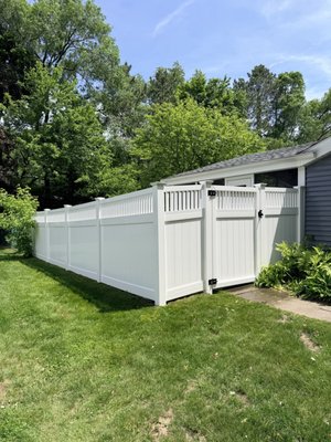 Fence Pressure Wash - A quick Pressure wash job that Ryan handles personally! have a dirty fence, Shed, deck or even house!! Give us a call today for a free estimate.