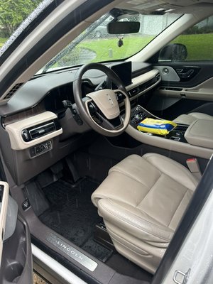 2022 Lincoln Aviator Full Deluxe Detail (Interior & Exterior) - We detailed a 2020 Lincoln Aviator giving it the ultimate shine with our premium eco-friendly products. Shine Pro Mobile Detailing Masters ensures that every inch of the vehicle gleams, inside and out, using only the best products for a spotless finish. Book us now for a pristine ride!
We service Volusia, Flagler, & Brevard county 2022 Lincoln Aviator Full Deluxe Detail (Interior & Exterior) - We detailed a 2020 Lincoln Aviator giving it the ultimate shine with our premium eco-friendly products. Shine Pro Mobile Detailing Masters ensures that every inch of the vehicle gleams, inside and out, using only the best products for a spotless finish. Book us now for a pristine ride!
We service Volusia, Flagler, & Brevard county