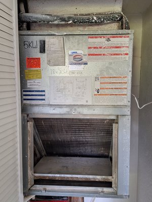 Air handler replacement - On the project, we replaced a dated system with a failed compressor
This customer got a brand new 15 seer2 heat pump system with a 10 warranty
The emergency install was completed on a Saturday in a matter of about 5 hours!
Another happy customer!! Air handler replacement - On the project, we replaced a dated system with a failed compressor
This customer got a brand new 15 seer2 heat pump system with a 10 warranty
The emergency install was completed on a Saturday in a matter of about 5 hours!
Another happy customer!!