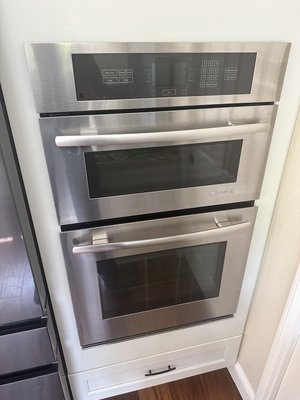 Microwave Oven Built in - We can solve issues with your built-in microwave and oven, including magnetron, capacitor, and diode replacements, as well as light bulbs, turntables, heating buttons, igniters, and control board issues. Our skilled technicians are here to help! Microwave Oven Built in - We can solve issues with your built-in microwave and oven, including magnetron, capacitor, and diode replacements, as well as light bulbs, turntables, heating buttons, igniters, and control board issues. Our skilled technicians are here to help!