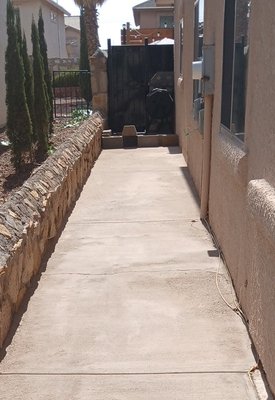 Rock, Dirt & Yard Cleanup – Residential Junk Removal El Paso - This project involved removing approximately 8 cubic yards of lava rock and soil from a residential side yard access area. The material was cleared to restore a clean, accessible walkway along the property.
Same-day junk removal in El Paso. Yard debris, furniture, and bulk cleanouts are handled professionally. Free estimates available. Rock, Dirt & Yard Cleanup – Residential Junk Removal El Paso - This project involved removing approximately 8 cubic yards of lava rock and soil from a residential side yard access area. The material was cleared to restore a clean, accessible walkway along the property.
Same-day junk removal in El Paso. Yard debris, furniture, and bulk cleanouts are handled professionally. Free estimates available.