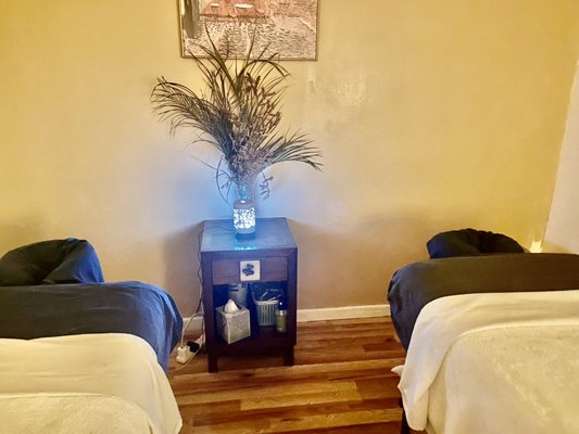 Herbox Spa - Enjoy the privacy of your own personal room, where you’ll be treated to professional head to toe massage sessions utilizing quality massage oils Absorb the claims sound and drift into your own world. Please call or text ☎️ 808-218-4236 appointment today. Herbox Spa - Enjoy the privacy of your own personal room, where you’ll be treated to professional head to toe massage sessions utilizing quality massage oils Absorb the claims sound and drift into your own world. Please call or text ☎️ 808-218-4236 appointment today.
