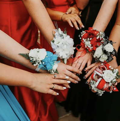Proms - One of the most memorable nights of all Long Island high school events becomes more memorable and safer when Ultimate Class Limousine does the driving. You can rest assured that you're hiring a Long Island limousine company that takes passenger safety seriously. Not only are all of our chauffeurs professionally trained and safety certified, but we perform background checks on all of our drivers and have GPS tracking on all of our vehicles. Proms - One of the most memorable nights of all Long Island high school events becomes more memorable and safer when Ultimate Class Limousine does the driving. You can rest assured that you're hiring a Long Island limousine company that takes passenger safety seriously. Not only are all of our chauffeurs professionally trained and safety certified, but we perform background checks on all of our drivers and have GPS tracking on all of our vehicles.