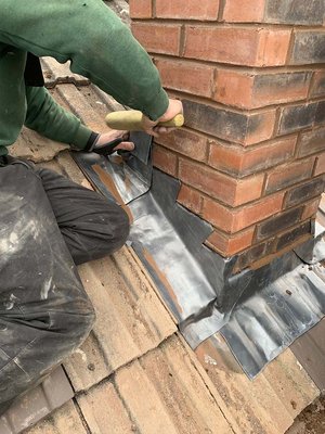 Chimney repair - Chimney tuck pointing Chimney repair - Chimney tuck pointing