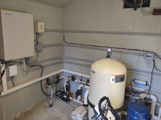Pool mechanical room. - The customer requested that Sharp Edge Electric replace rusty and corroded electrical installation in a pool mechanical room.
Sharp Edge Electric used corrosion resistant material in this installation. Pool mechanical room. - The customer requested that Sharp Edge Electric replace rusty and corroded electrical installation in a pool mechanical room.
Sharp Edge Electric used corrosion resistant material in this installation.