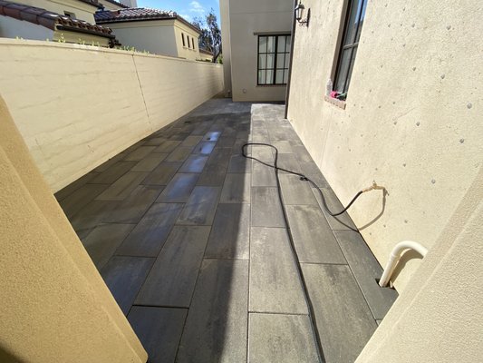 Peaver installed - Peaver installed and artificial grass Peaver installed - Peaver installed and artificial grass