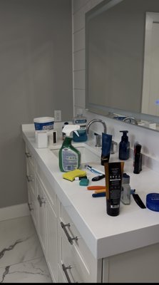 Bathroom before and after - Toothbrush and toothbrush holders were dirty. The stainless steel needed to be clean. Left it spotless with care Bathroom before and after - Toothbrush and toothbrush holders were dirty. The stainless steel needed to be clean. Left it spotless with care