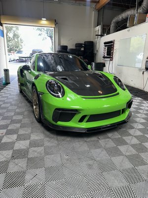 Porsche GT3 Windshield Tint & ExoShield - This beautiful Porsche 911 GT3 received front windshield tint with XR Plus 35% followed by a clean install of ExoShield to protect the windshield from Rock Chips and road debris. Porsche GT3 Windshield Tint & ExoShield - This beautiful Porsche 911 GT3 received front windshield tint with XR Plus 35% followed by a clean install of ExoShield to protect the windshield from Rock Chips and road debris.
