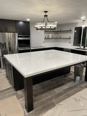 Kitchen countertop install - Replaced old counters with new Kitchen countertop install - Replaced old counters with new