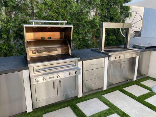 Kalamazoo Grill - Cleaning/Repair - We are a Kalamazoo Grill Service Provider. We cleaning and repair these and other luxury grills.